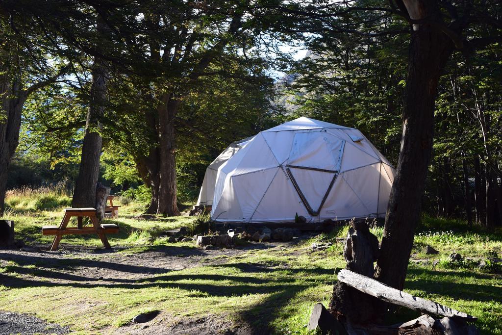 Camping Rio de las Vueltas El Chaltén Exterior foto